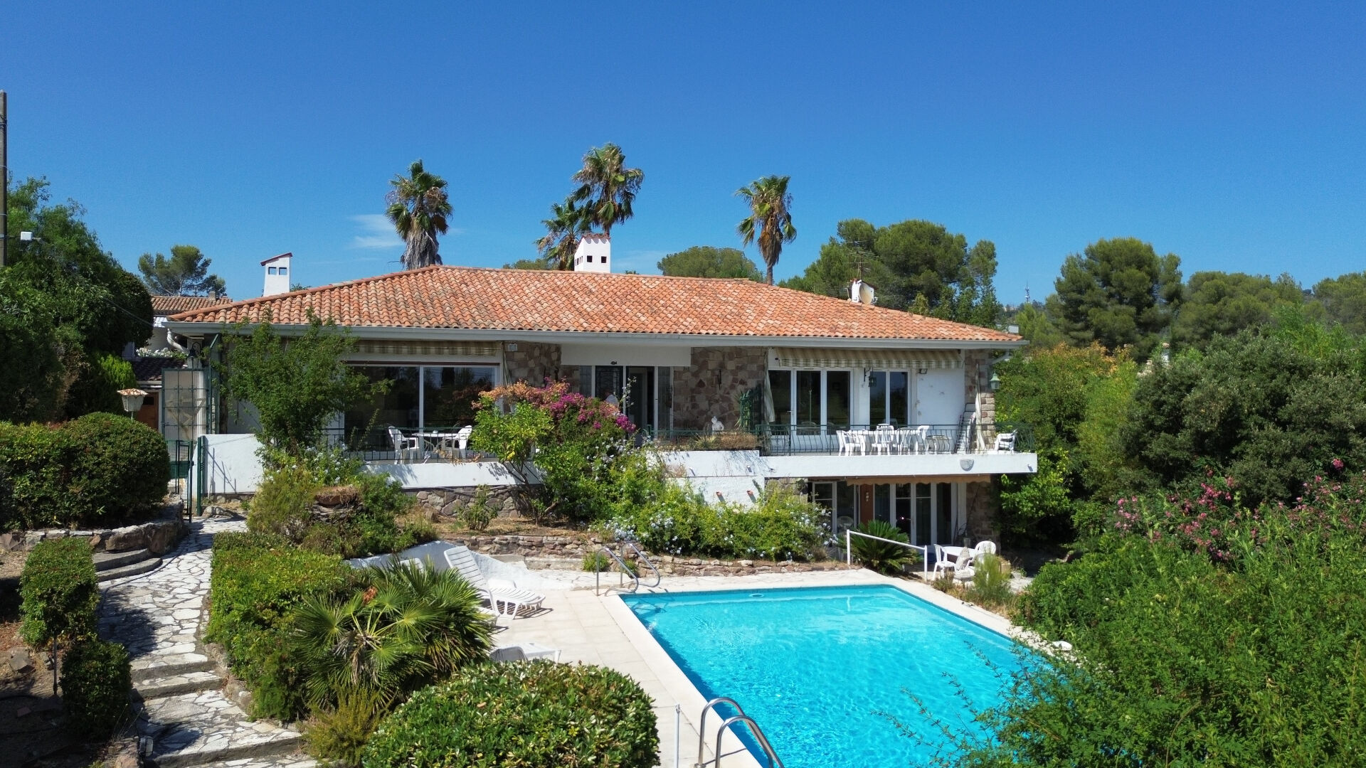 Agence immobilière de GROUPE MILLESIME - SAINT RAPHAEL