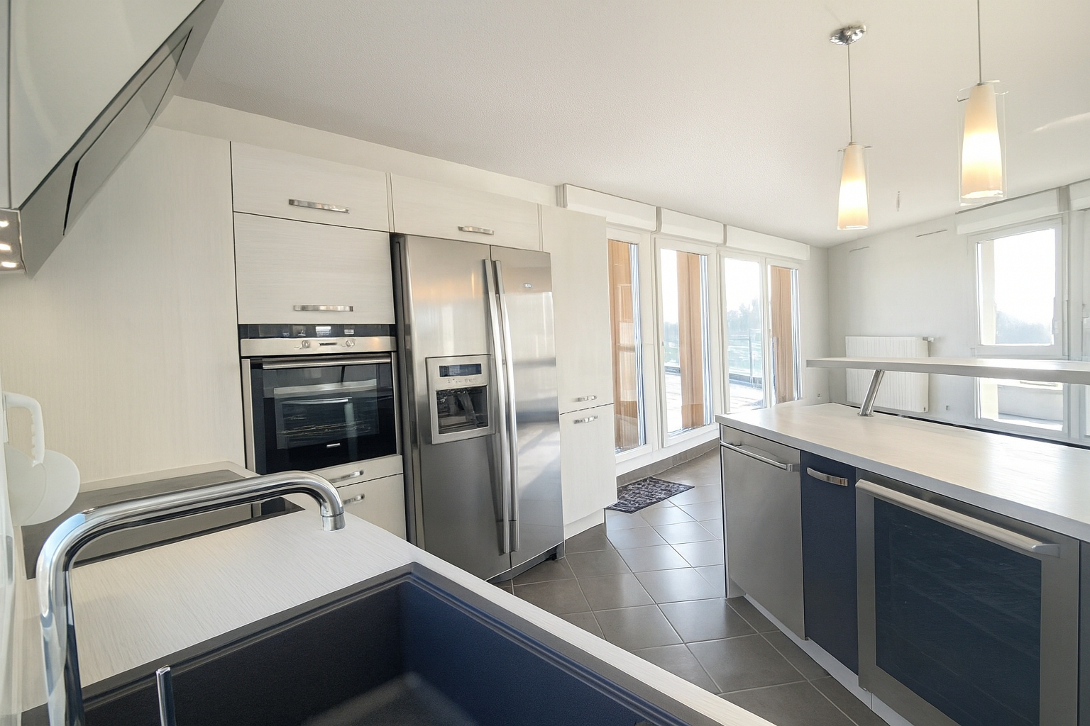 Photo LONGEVILLE LES METZ: Splendide F5 avec terrasse vue Cathédrale image 5/6