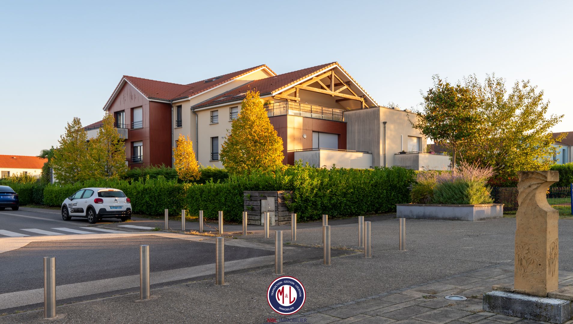 Photo Appartement de standing T4, terrasse, garage et stationnement. image 4/6