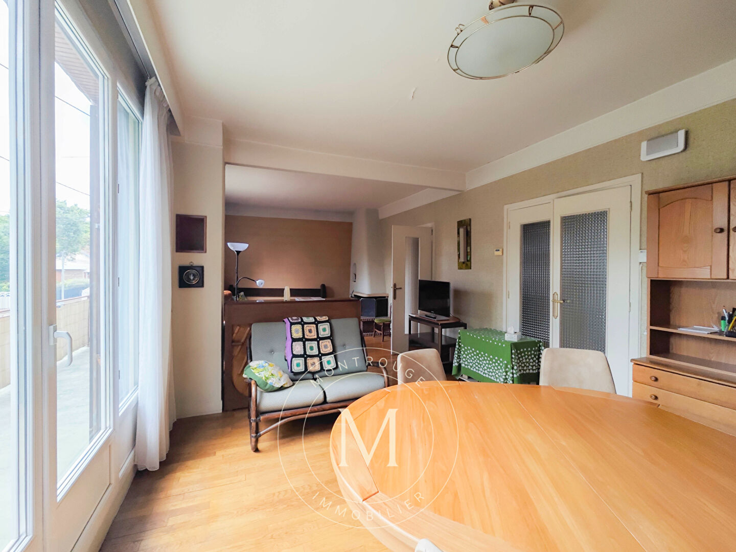 Photo Maison - 6 pièces avec jardin et terrasse image 3/6