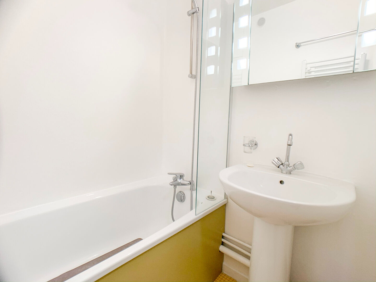 Photo Studio cabine de 28.35 m². image 4/6