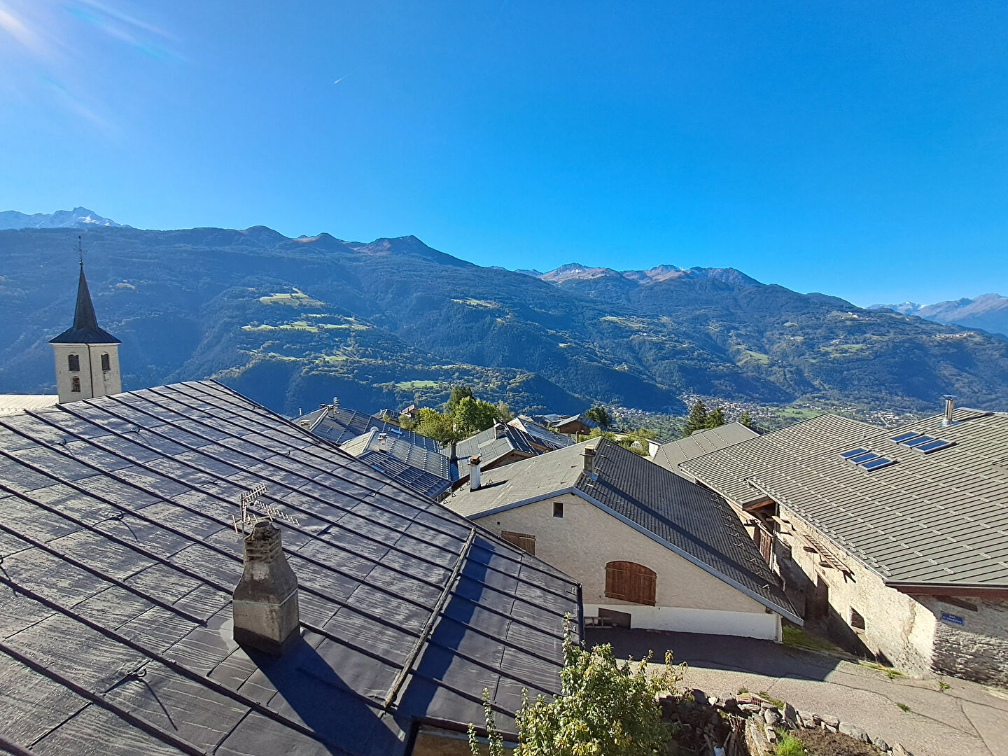 Maison -  10 pièces - Versant du soleil