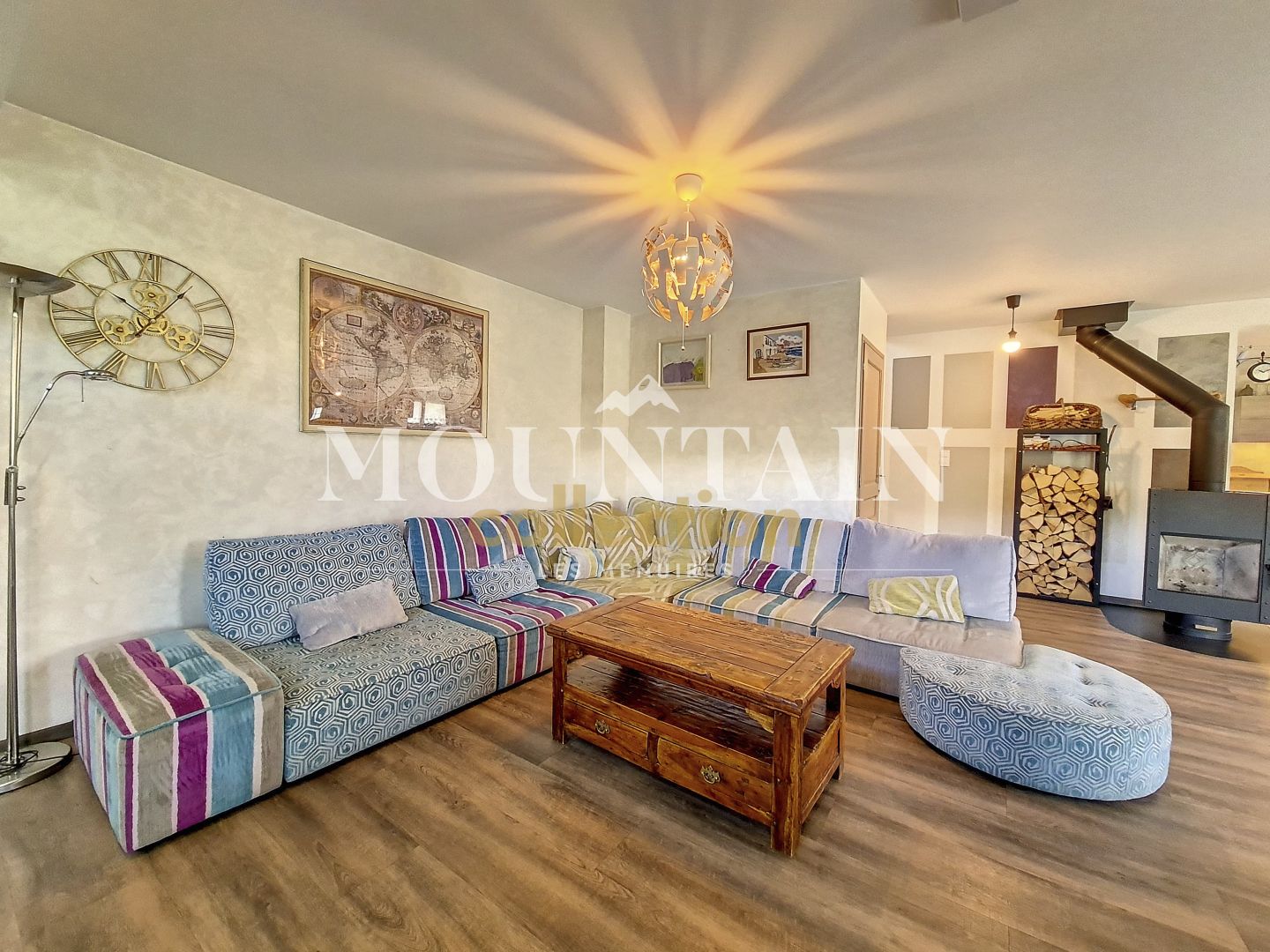 MAISON INDIVIDUELLE 169m², proche Les Menuires