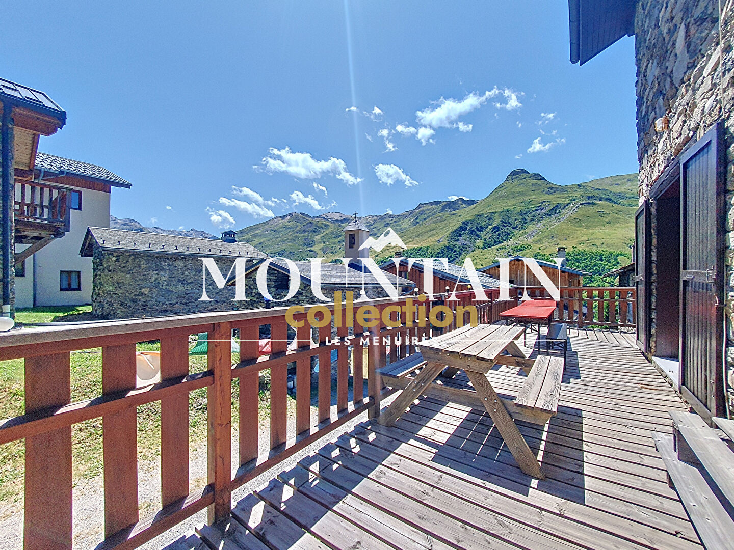 Maison Les Menuires 11 pièce(s) 333.84 m2