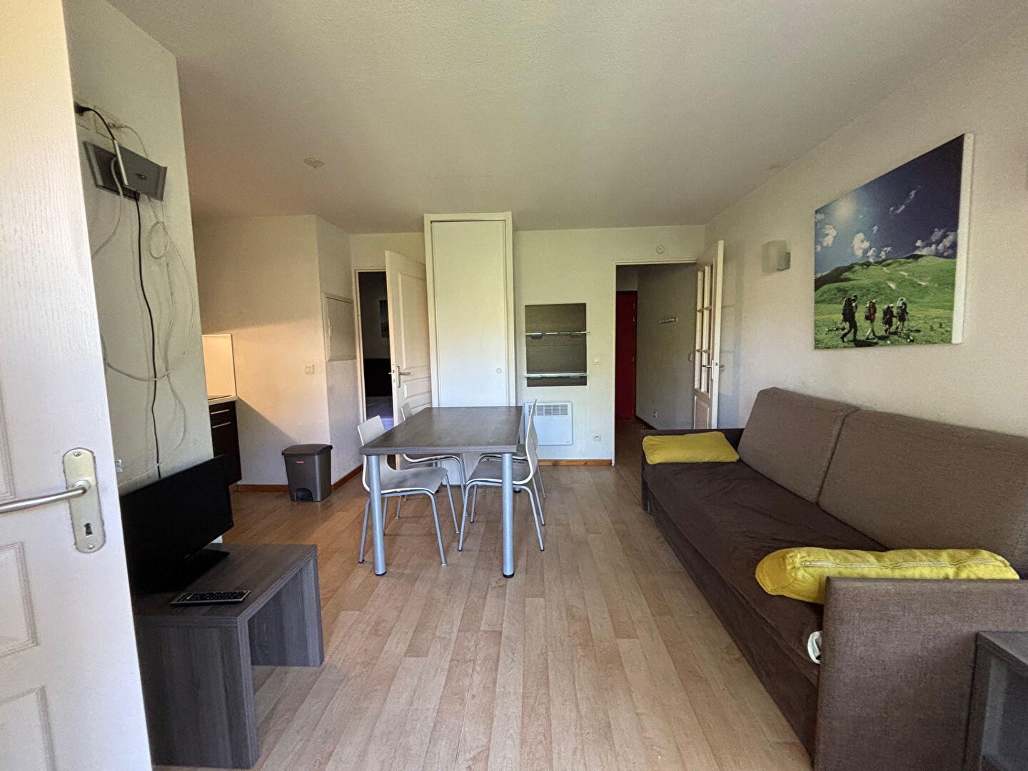 Appartement 2 pièces + coin-montagne fermé avec fenêtre - CHANTEMERLE SERRE -CHEVALIER