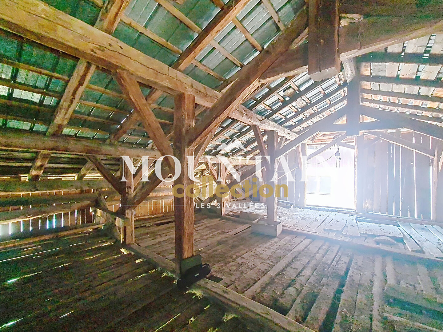 Photo Ensemble Grange et annexes - 8 pièces - Saint Jean de Belleville, Les Belleville image 2/6