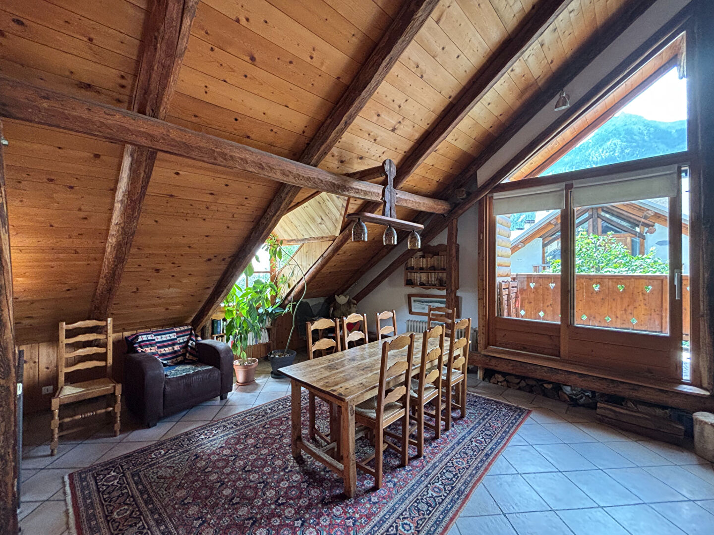 Photo Maison Le Monetier Les Bains 8 pièce(s) 220 m2 image 2/6