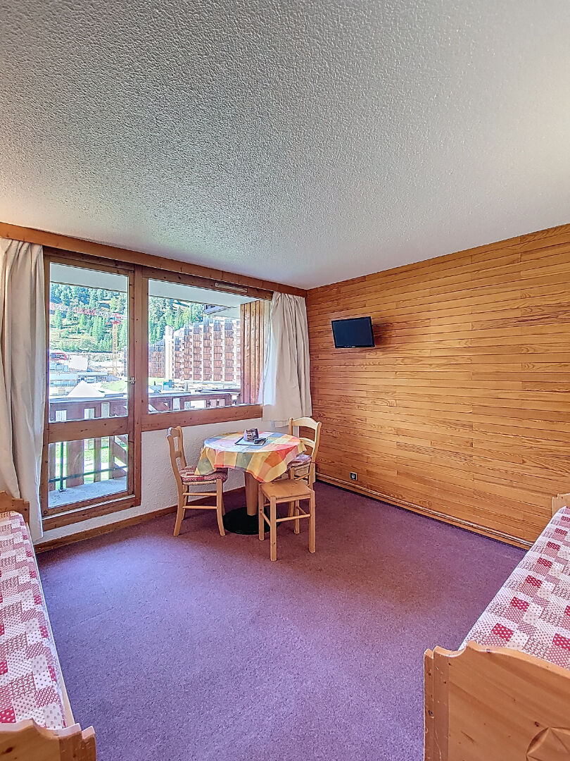 STUDIO OUEST vue dégagée PLAGNE BELLECOTE