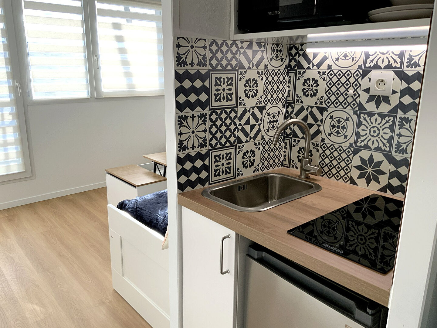 Photo Studio avec Balcon de 17,50 m2 Bron 69500 image 3/6