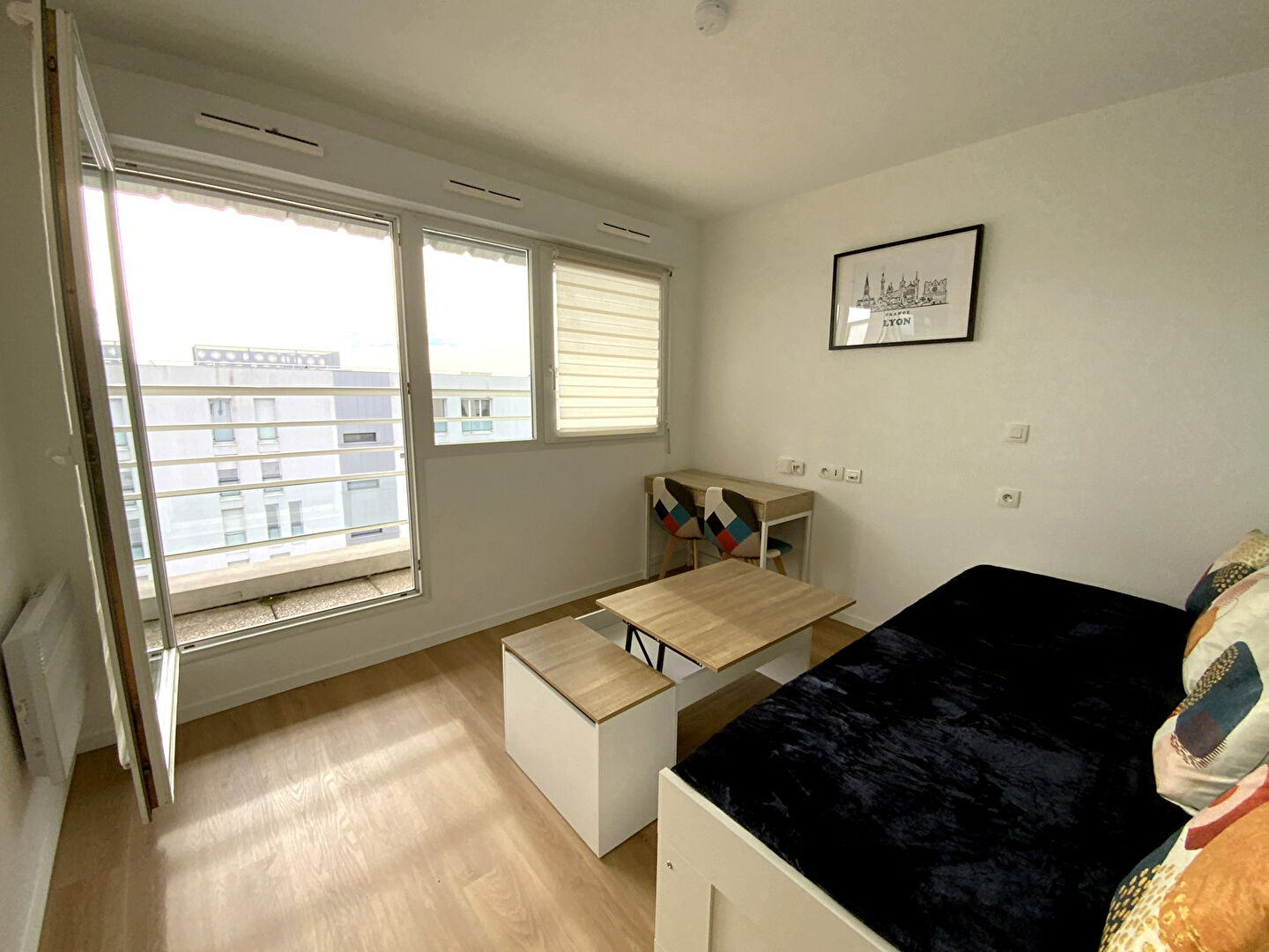 Photo Studio de 18.09 m² Balcon  Bron 69500 image 6/6