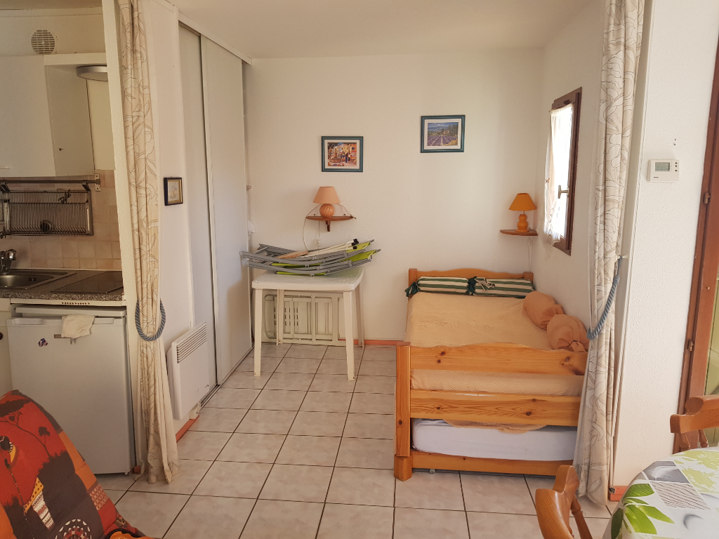 A vendre, à Saint Pierre la mer, un appartement de 32m². Fleury 11560