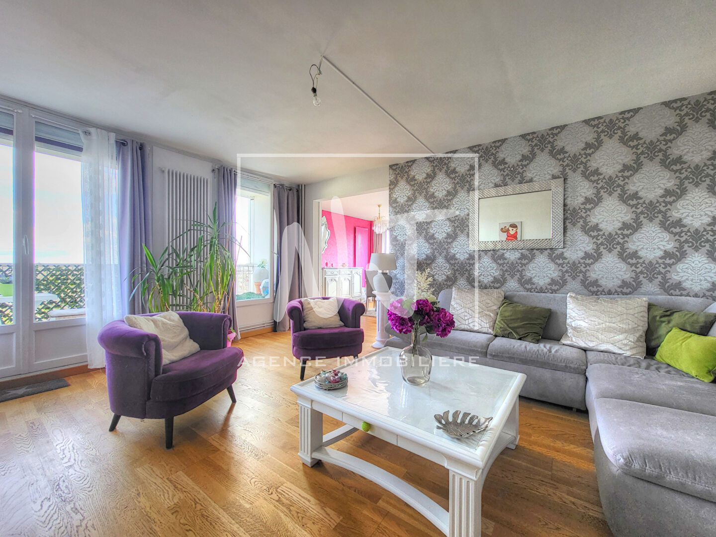 ANGERS - Appartement 3 chambres (possible 4 chambres) de 108m², balcon et parking