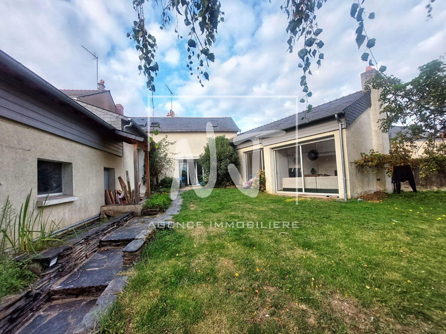 1 CHAMBRE DISPONIBLE – MAISON AVEC JARDIN