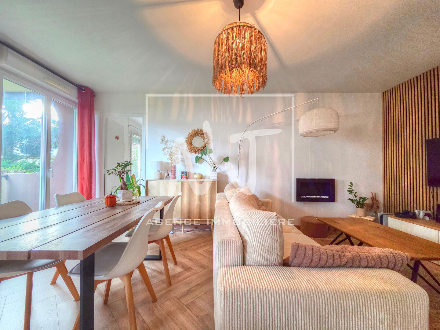 SAINTE-GEMMES-SUR-LOIRE - Appartement T3 de 66 m² avec balcon, cave et parking