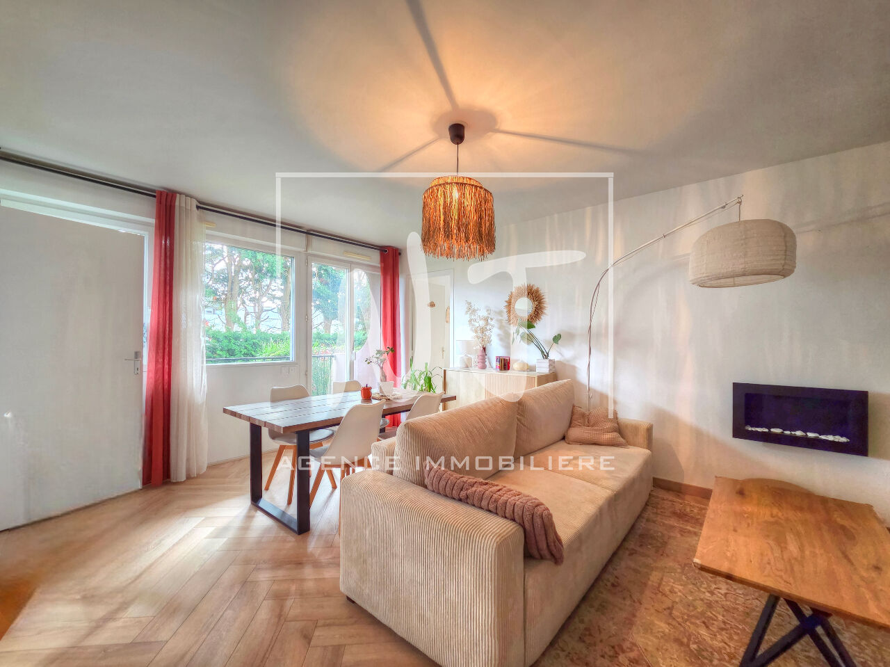 Photo SAINTE-GEMMES-SUR-LOIRE - Appartement T3 de 66 m² avec balcon, cave et parking image 2/6