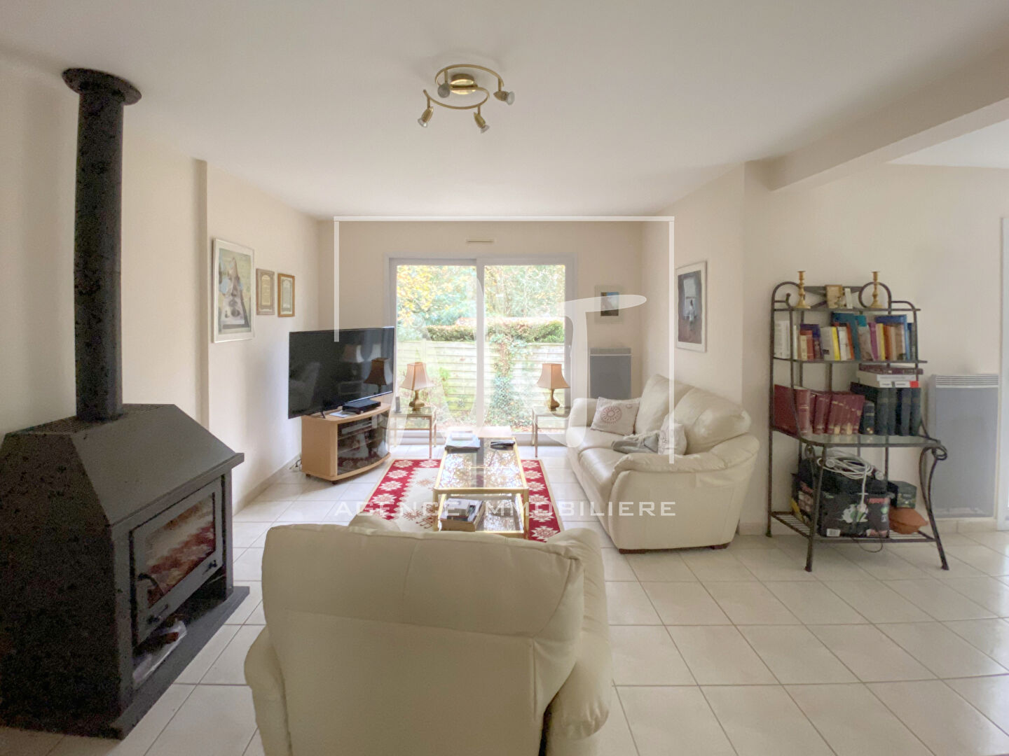 Photo Maison familiale proche centre bourg image 2/6