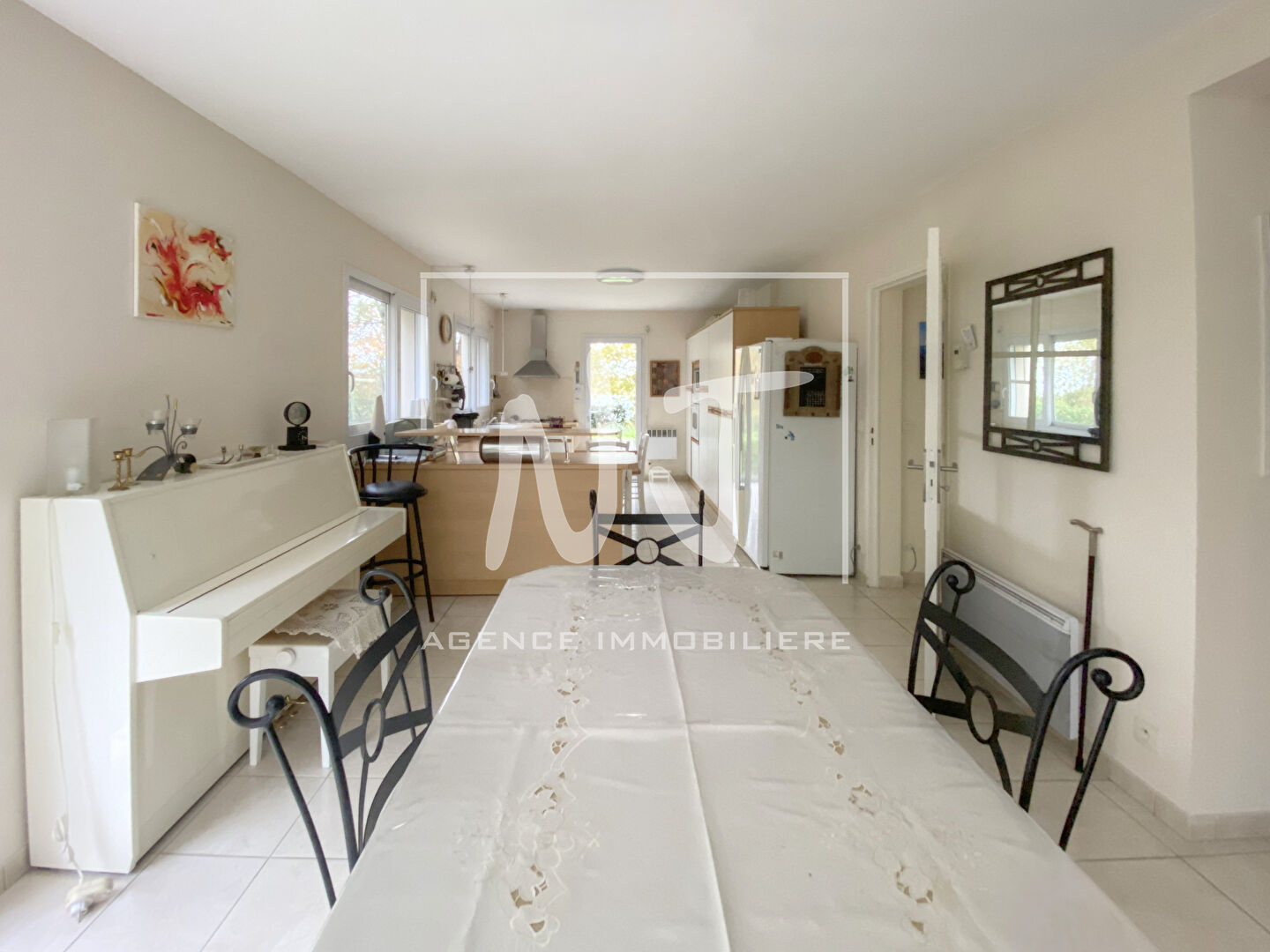 Photo Maison familiale proche centre bourg image 3/6