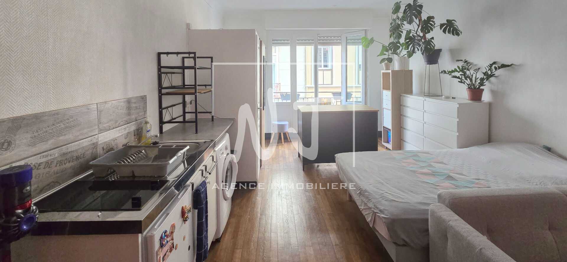 Photo immeuble de rapport 11 lots - 232 m2 - ANGERS GARE image 2/6