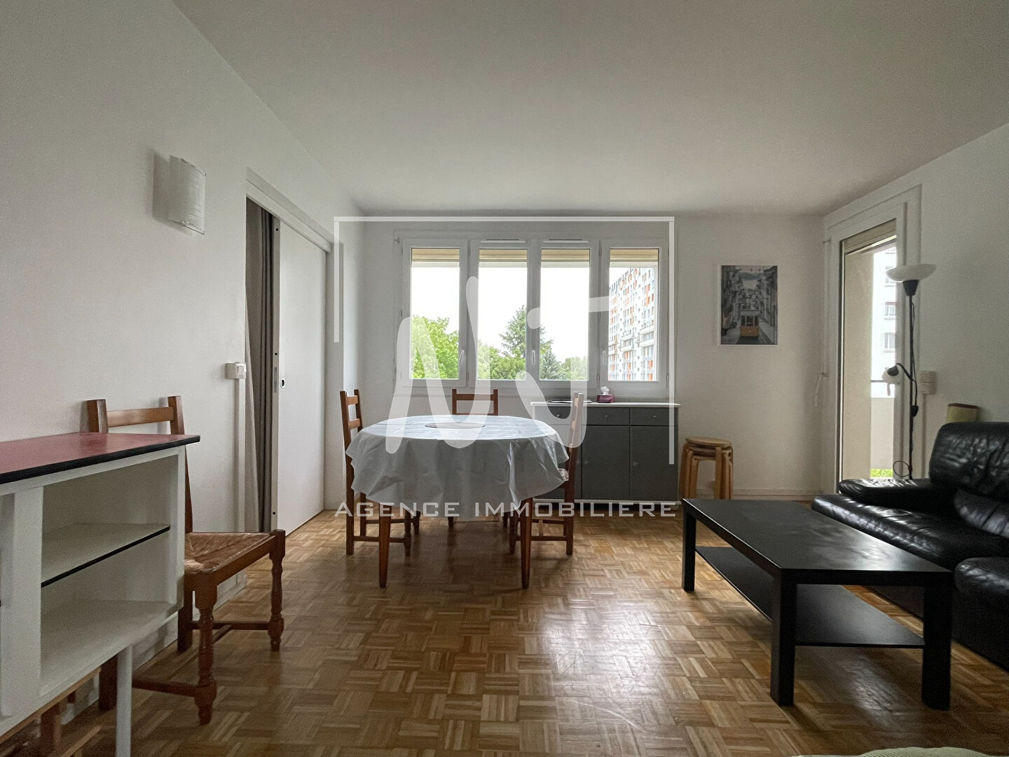 À louer ! Appartement meublé en colocation 3 chambres Quartier Belle-Beille, Angers