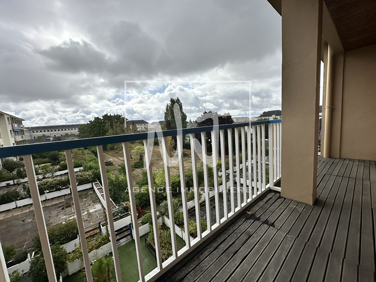 APPARTEMENT  proche place Bichon et moins de 15 min à pied du CHU