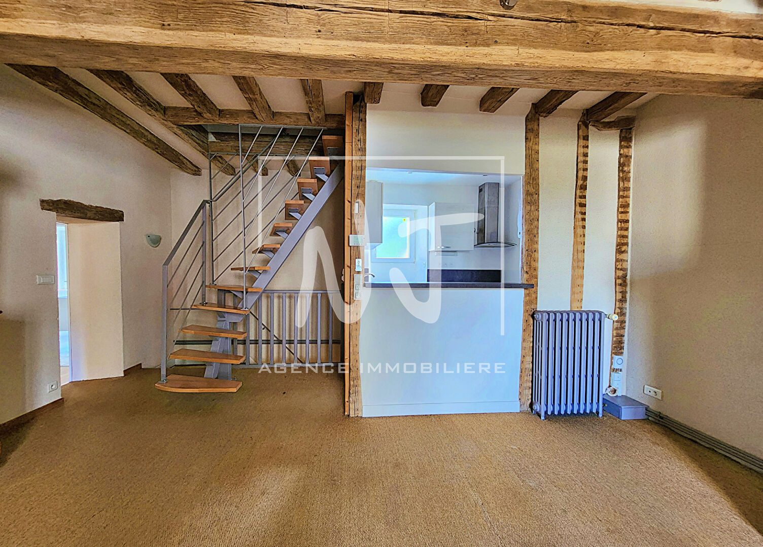 Photo Appartement triplex 105 m² AVRILLE CENTRE image 3/6