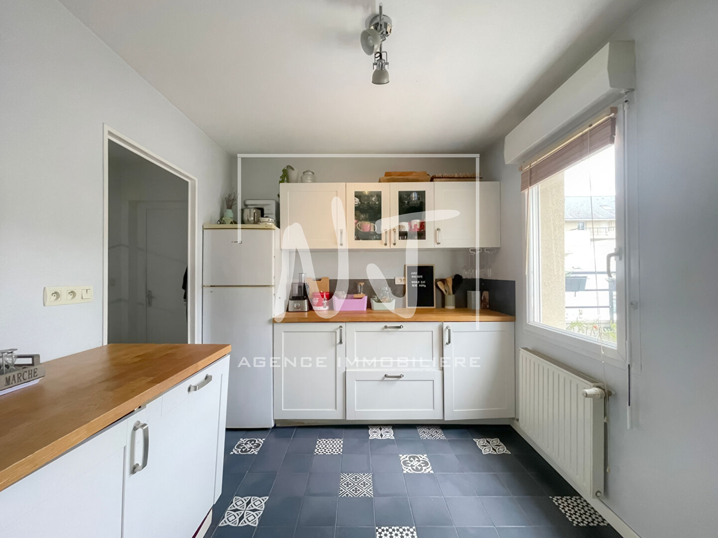 Photo A VENDRE à ANGERS centre ville appartement 3 chambres avec balcon, parking et ascenseur image 5/6