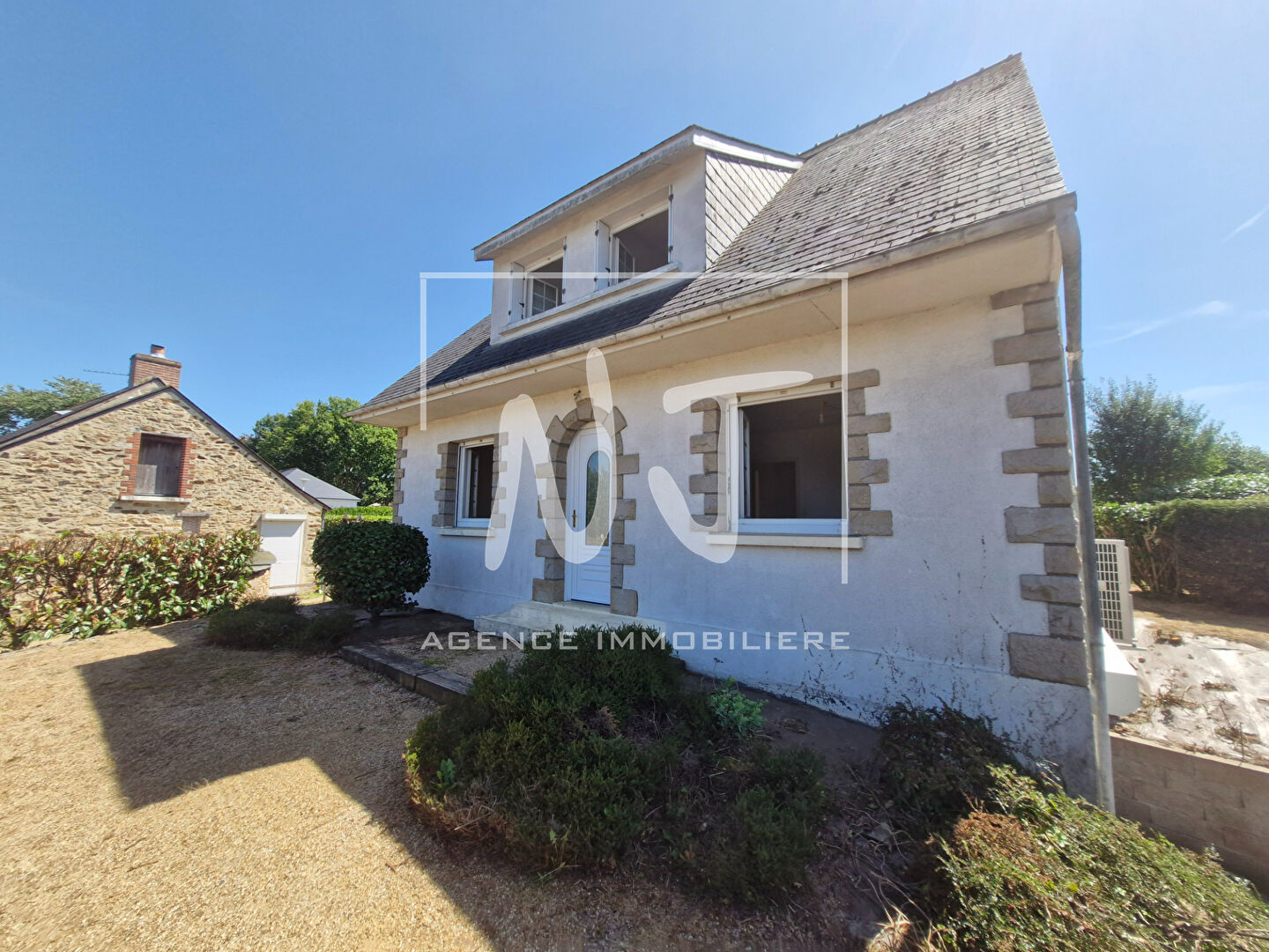 Photo Maison centre Lion d'Angers image 1/6