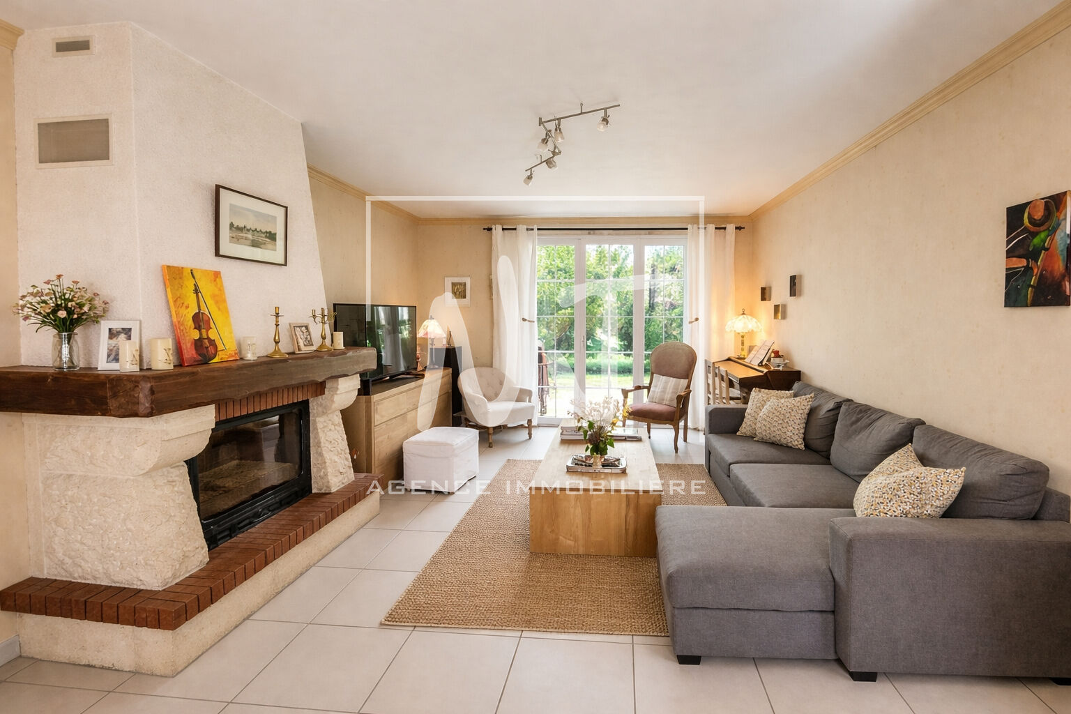 Agence immobilière de Nicole Joubert - Montreuil-Juigné