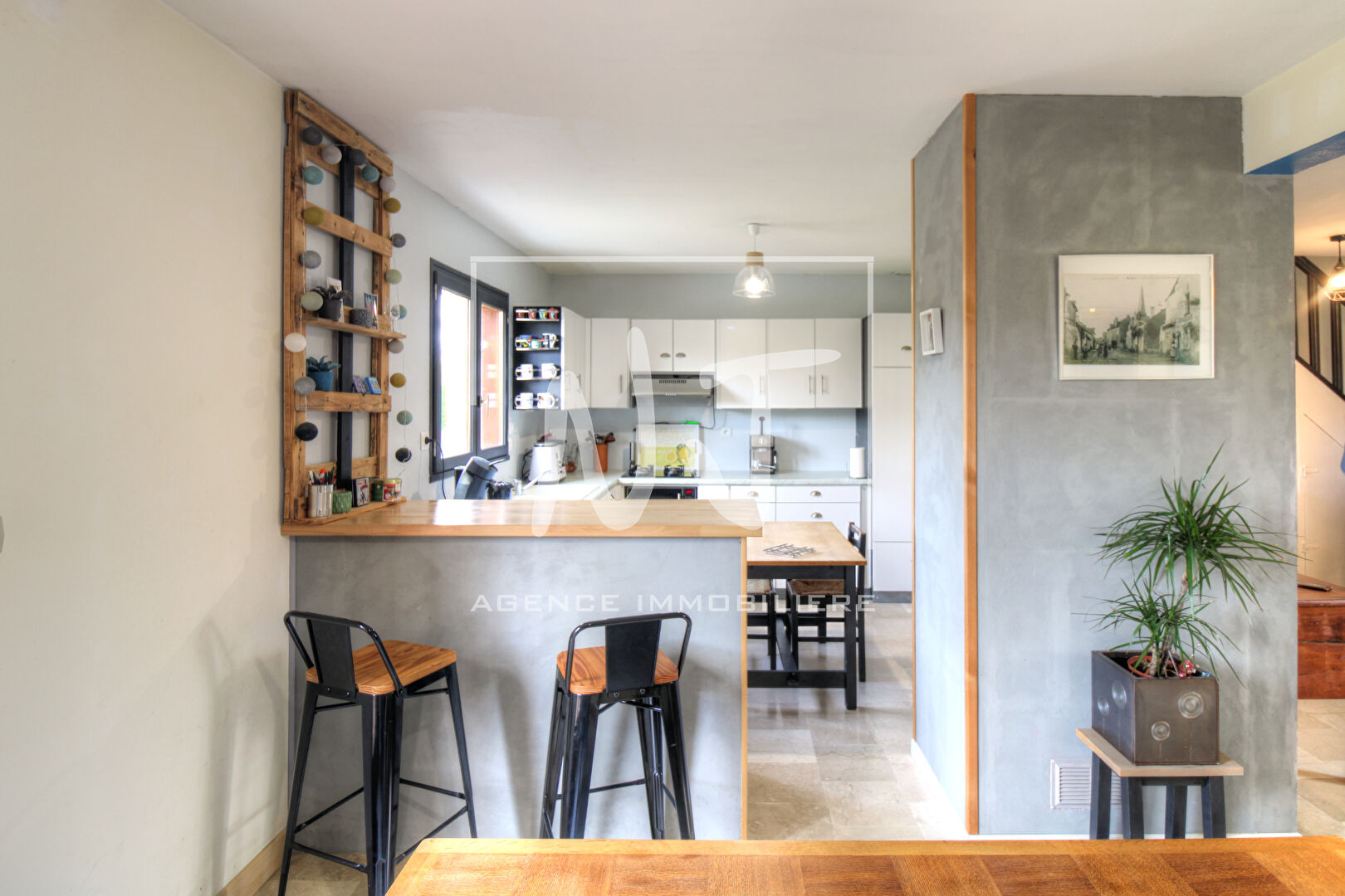 Photo Maison Les Ponts De Cé 99 m2 image 1/6