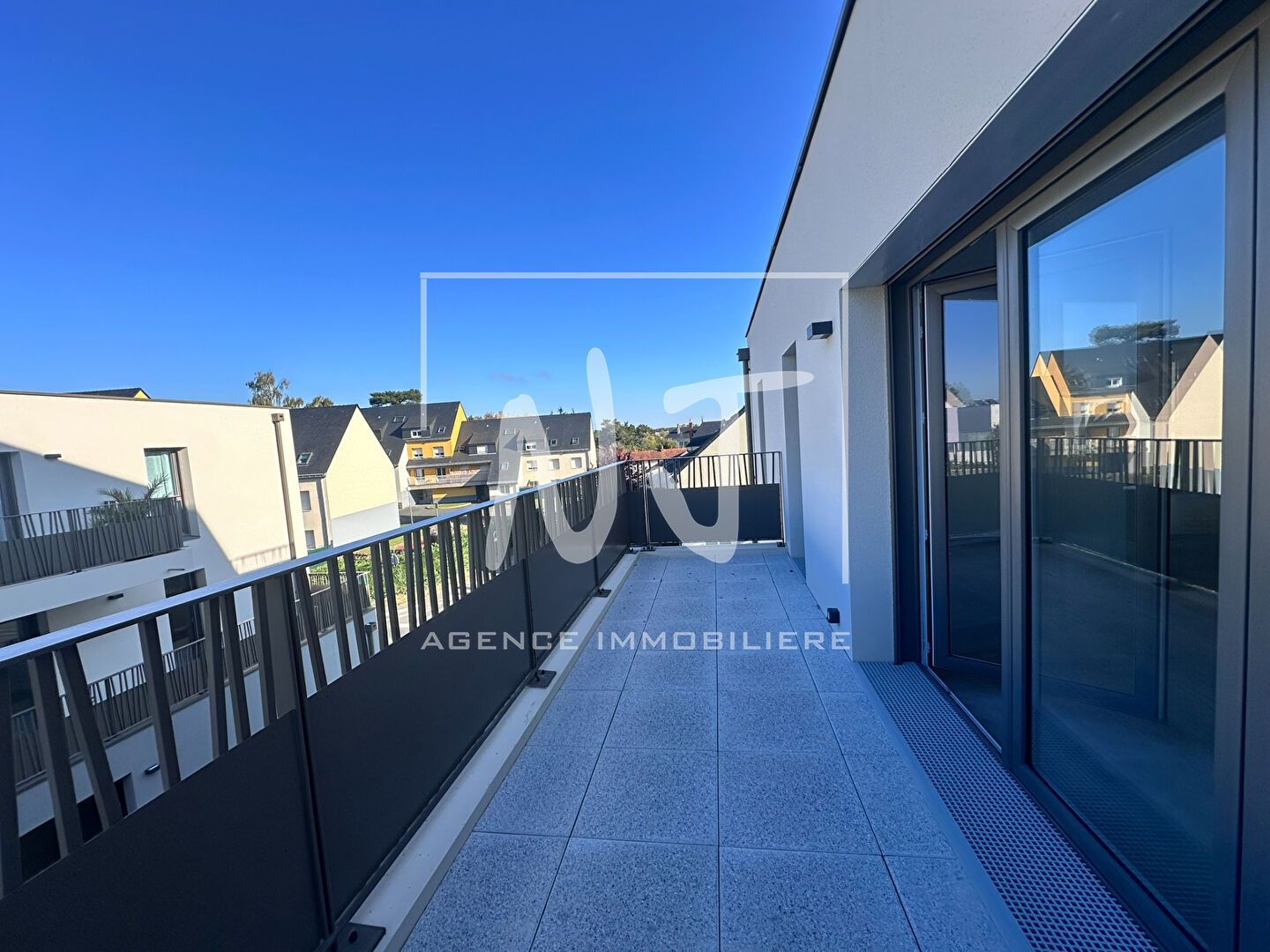 Photo À vendre, bel appartement lumineux de type 3, situé dans une résidence sécurisée. image 6/6