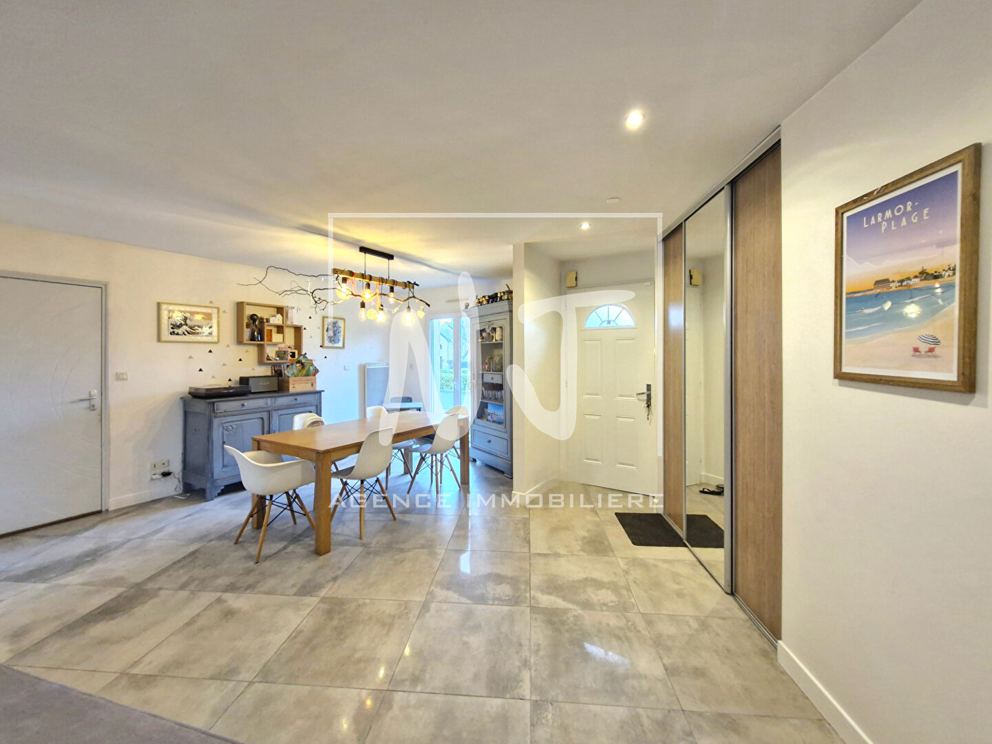 Photo Maison  6 pièces 135 M2 à Ecuillé image 3/6