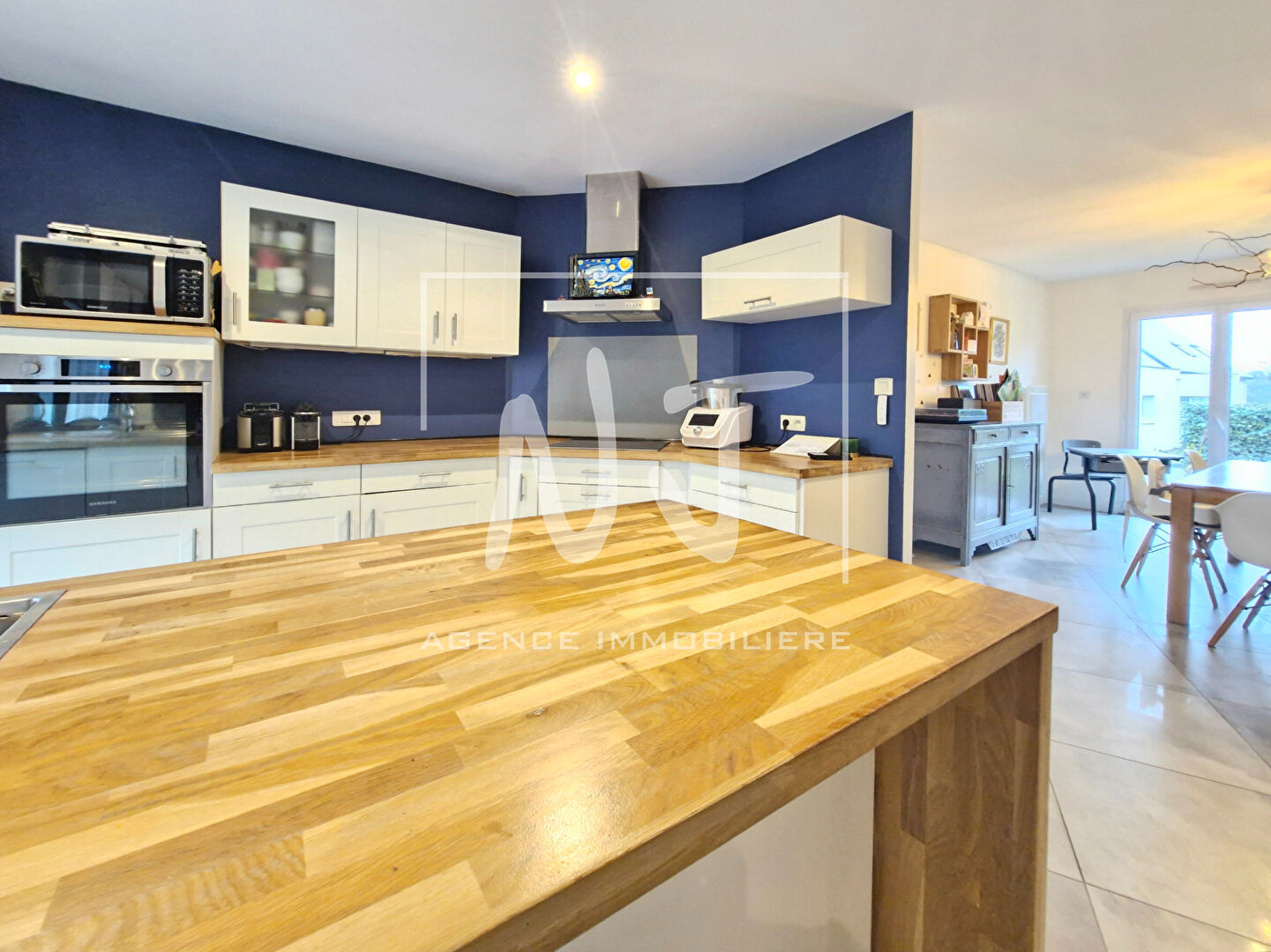 Photo Maison  6 pièces 135 M2 à Ecuillé image 4/6