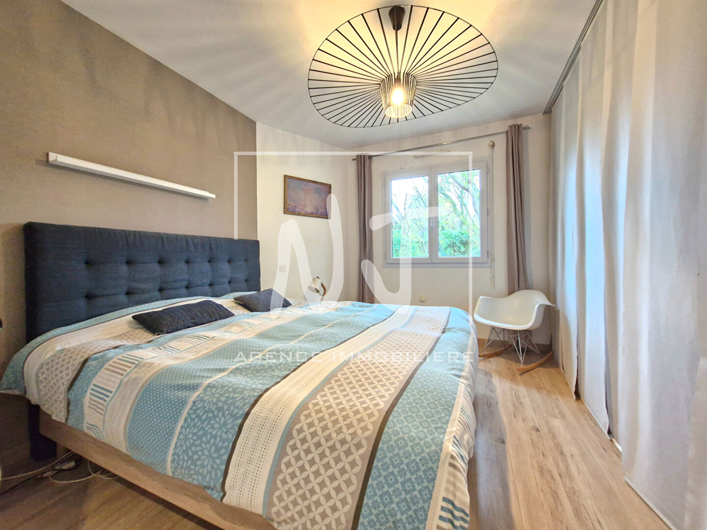 Photo Maison  6 pièces 135 M2 à Ecuillé image 5/6