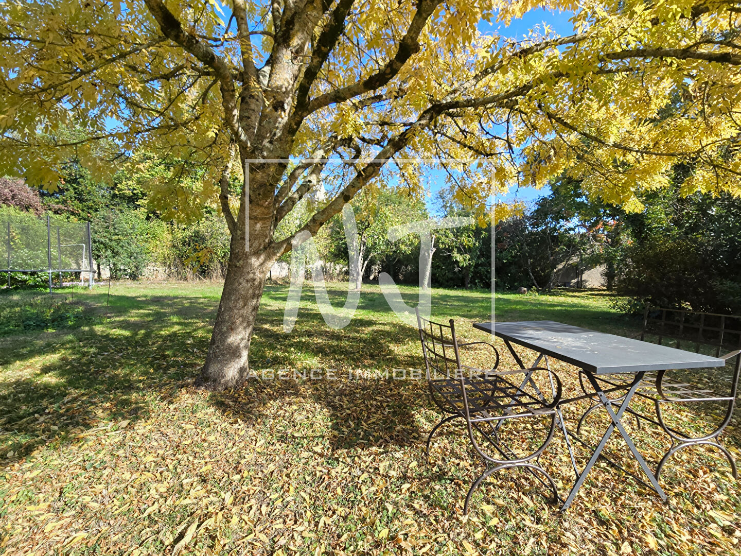 Photo Longère rénovée avec dépendances et terrain constructible image 4/6