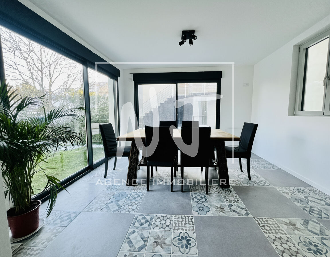 Angers La Madeleine – Maison et appartements récents
