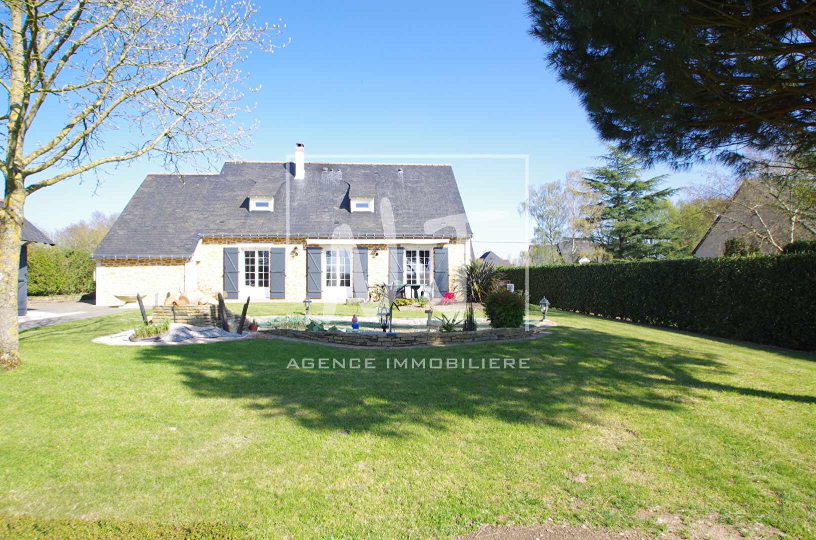 Agence immobilière de Nicole Joubert - Montreuil-Juigné