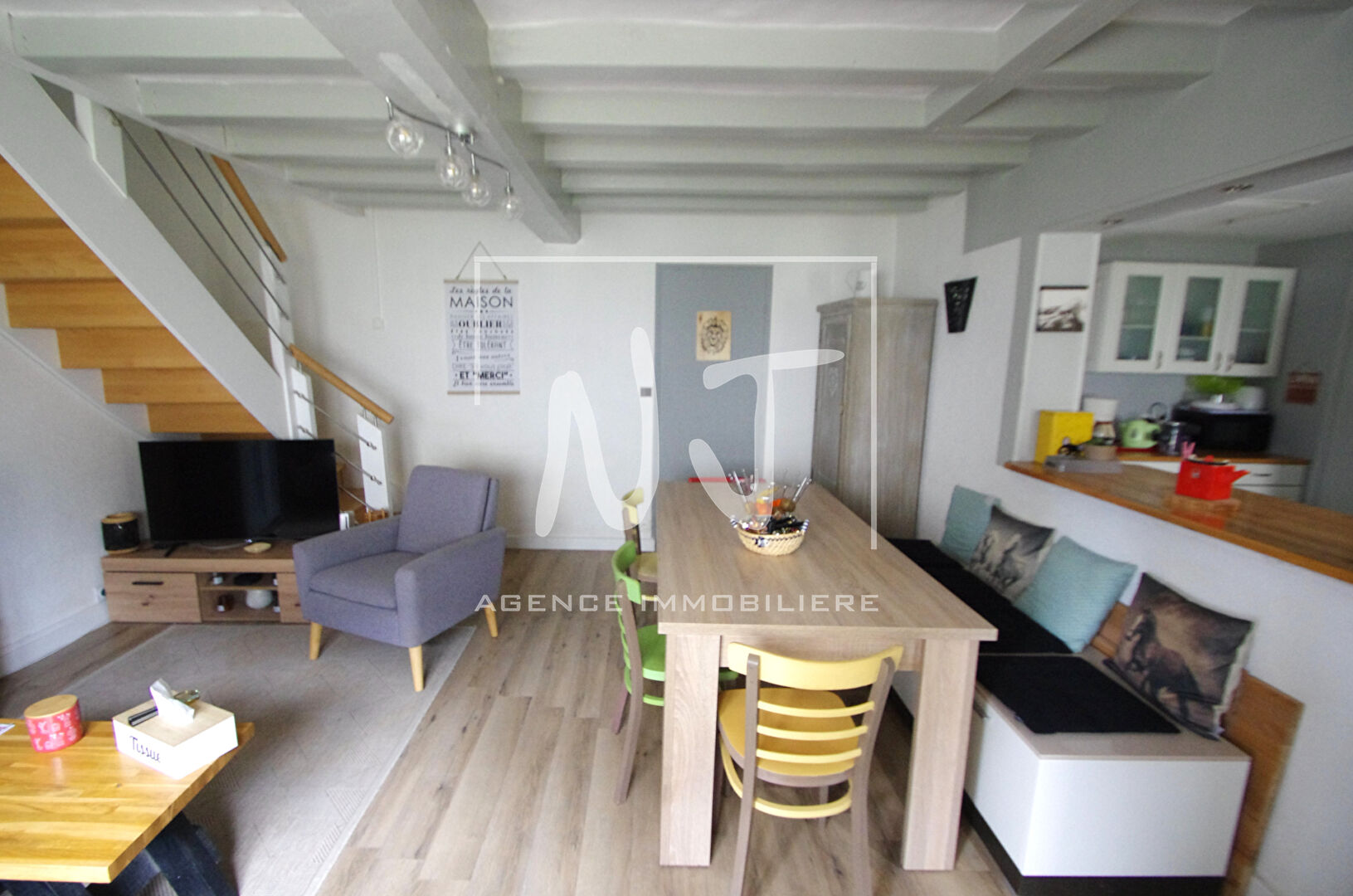 Maison MONTREUIL JUIGNE