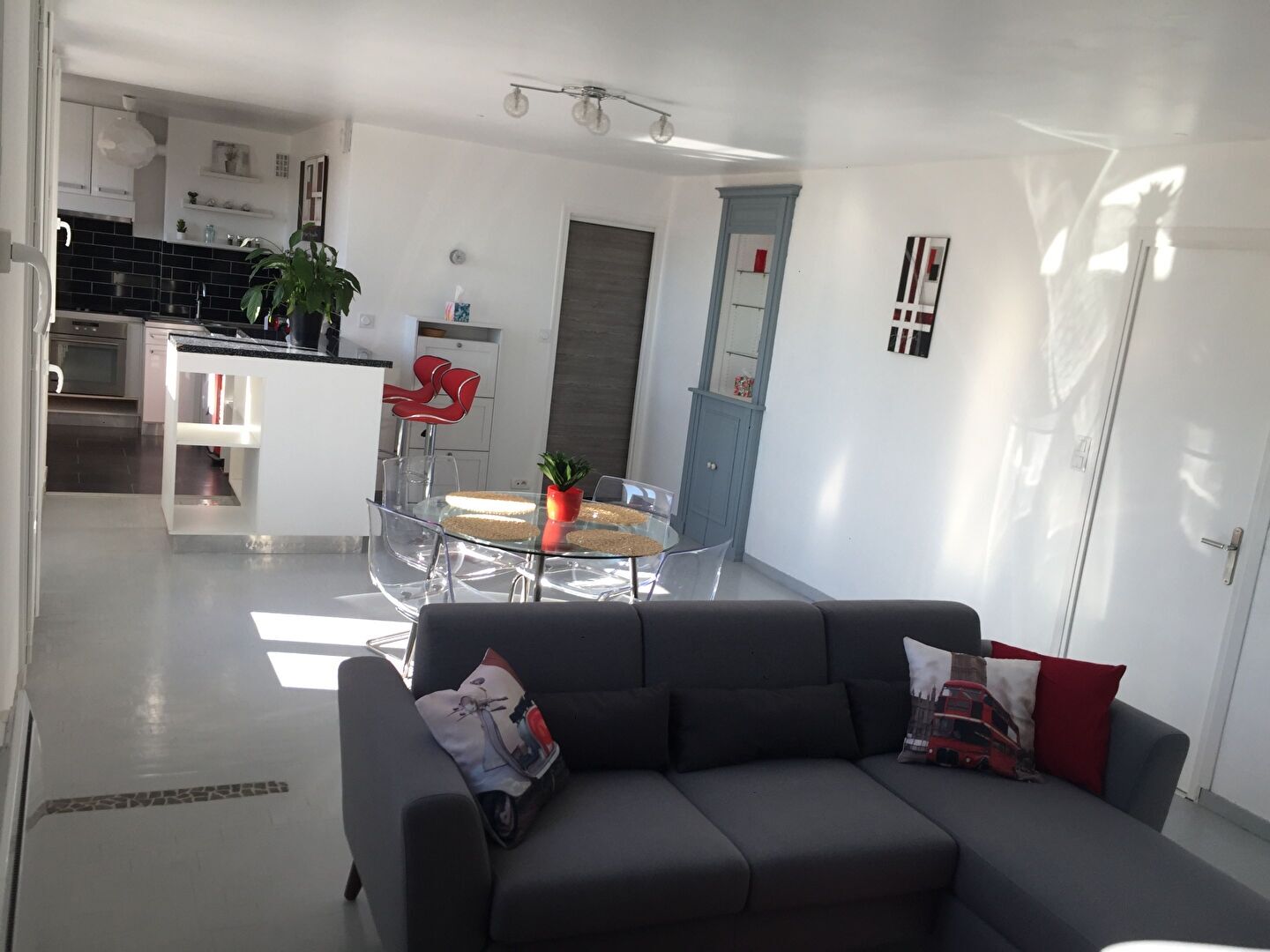 Appartement T3 meublé – QUARTIER DU PRE