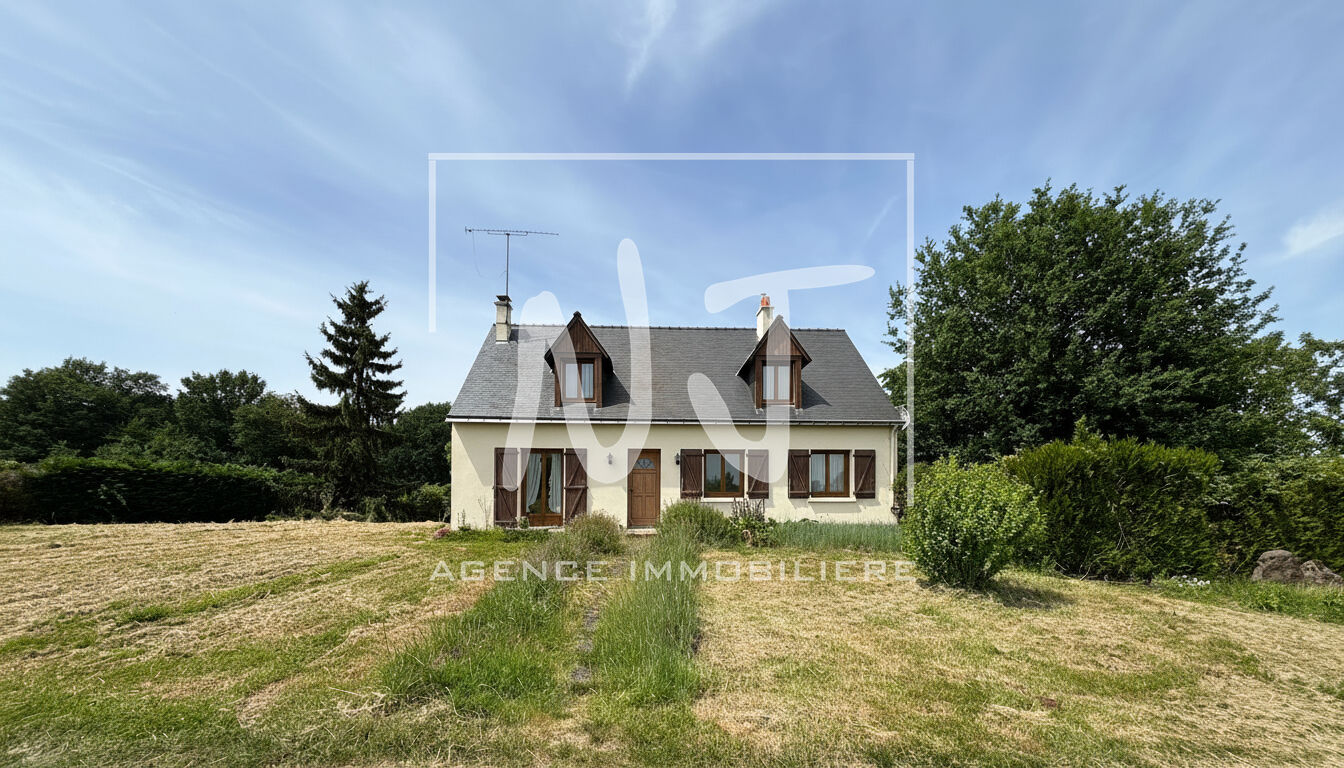 Maison à vendre à Saint Rémy La Varenne avec plus d&rsquo;1 hectare de terrain à 25 min d&rsquo;Angers