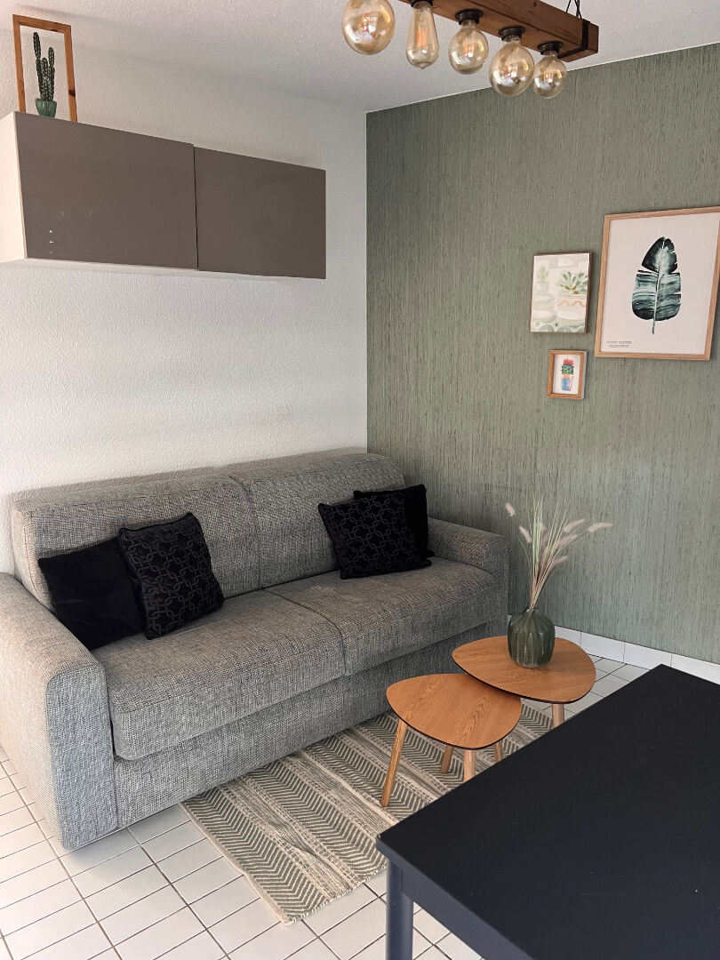 Photo Studio meublé première ligne mer avec parking image 2/5