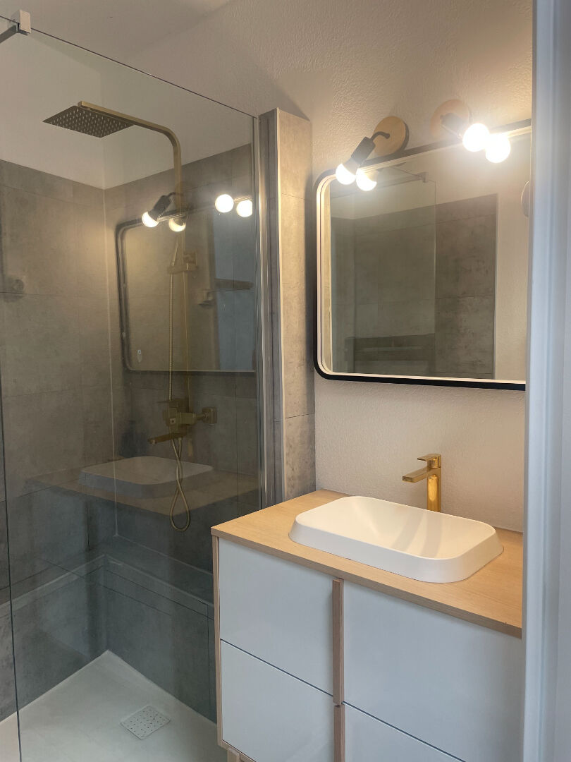 Photo Studio meublé première ligne mer avec parking image 4/5