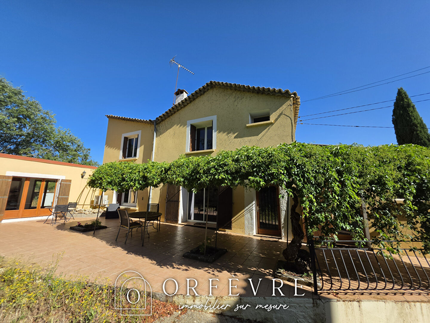 Agence immobilière de Orfèvre Immobilier - Castries