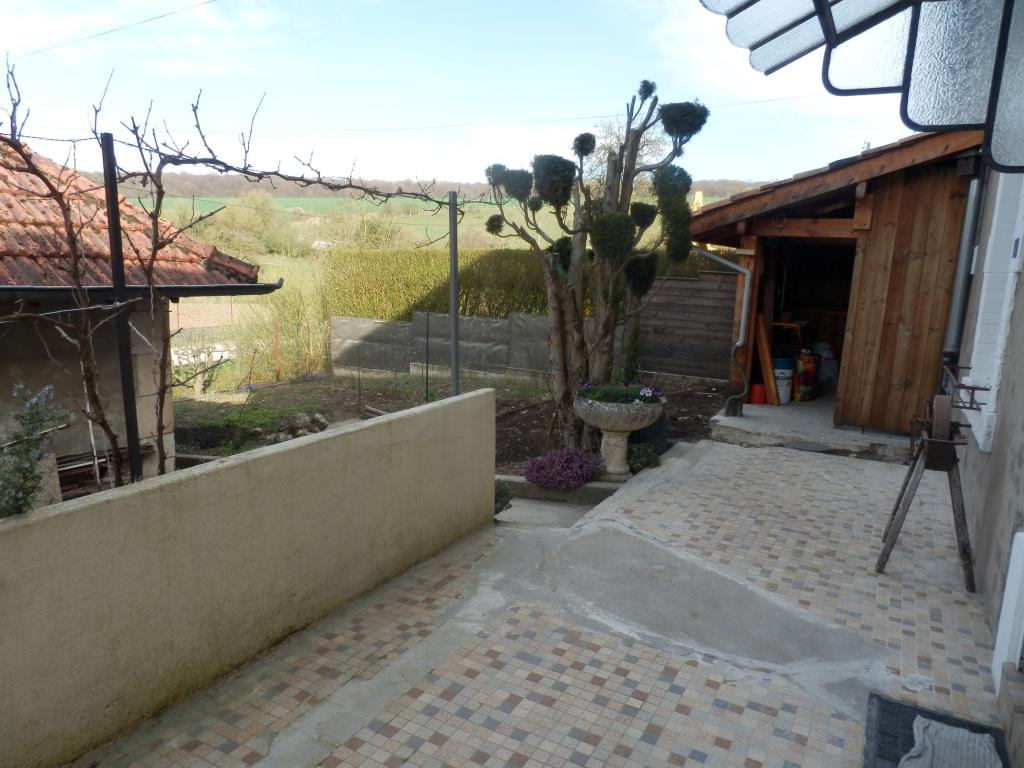 Photo Maison Seuzey 5 pièce(s) 101 m2 image 2/6