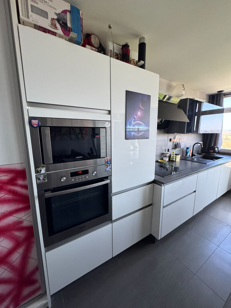 Photo Bel appartement type F4 image 5/6