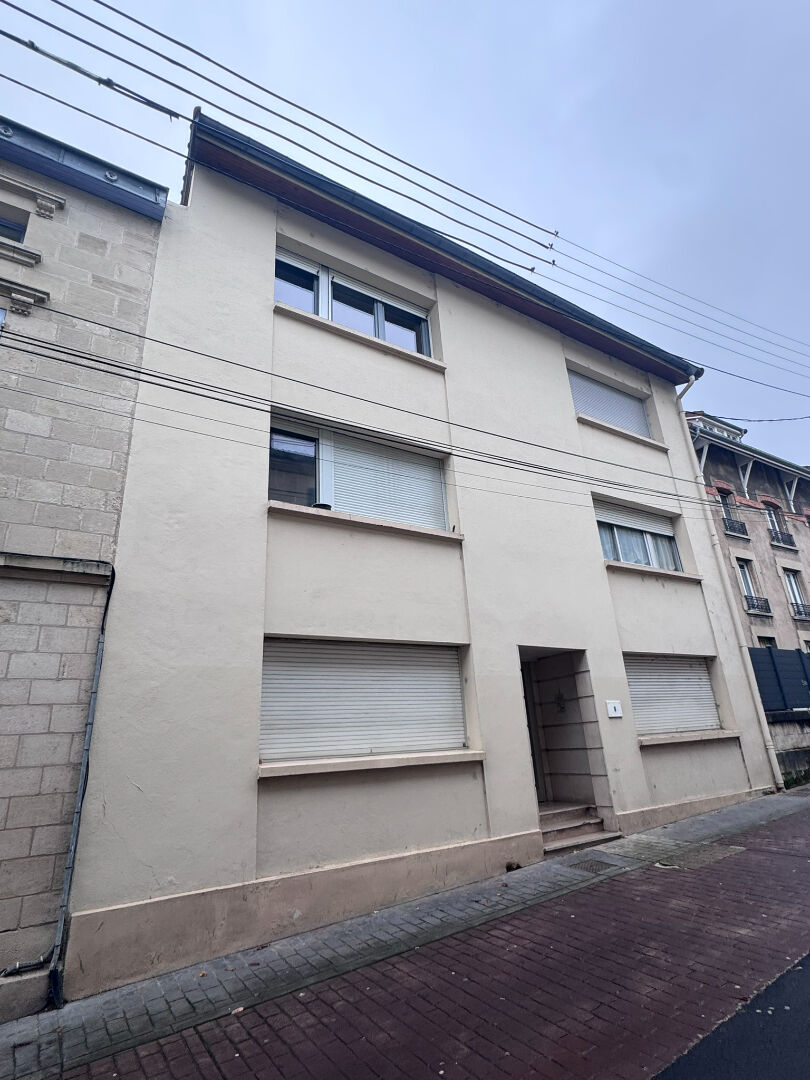 G 250901 - CENTRE VILLE, Bel appartement type F2 au 2ème étage