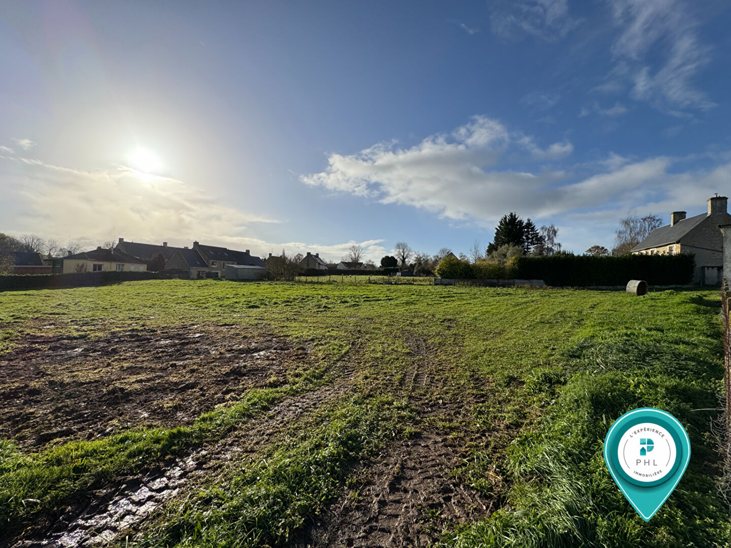 TERRAIN A BATIR VIABILISÉ HORS LOTISSEMENT, 622 M² SUR VACOGNES-NEUILLY