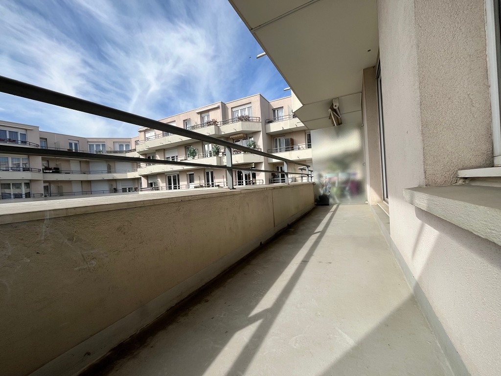 Appartement - 1 pièce(s) - 33 m2