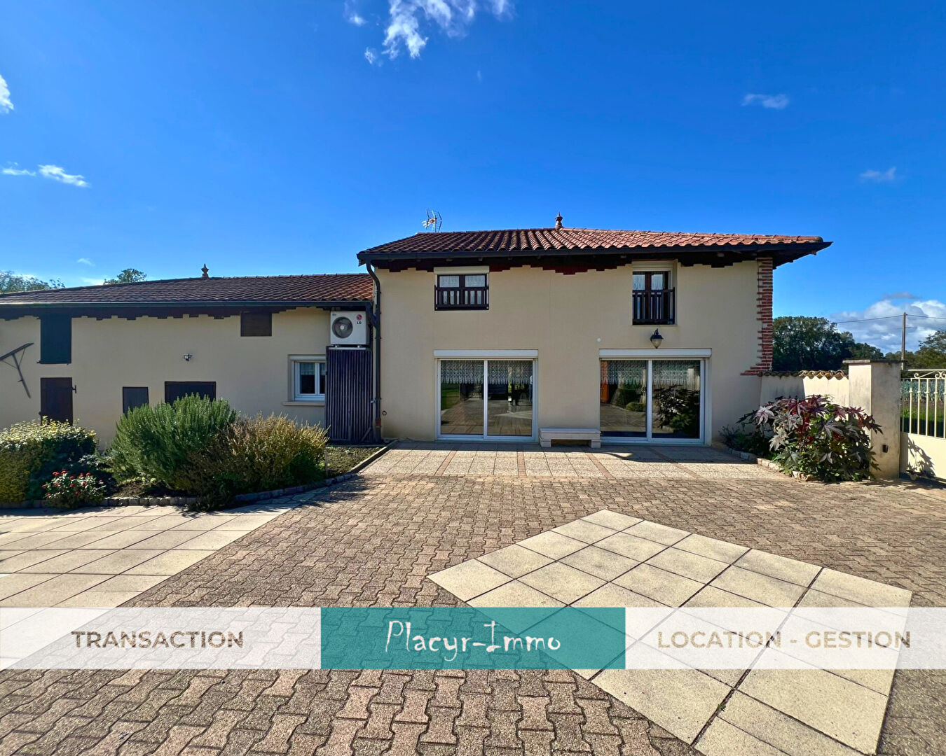 Agence immobilière de 
 PLACYR IMMO - PLACYR-IMMO 
