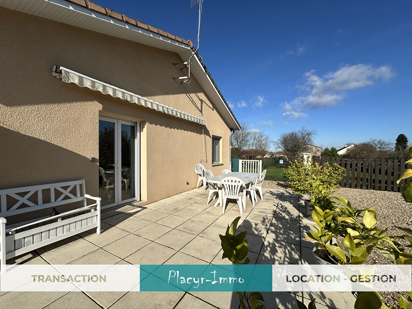 Photo Maison de plain-pied proche du centre de Feillens image 2/6