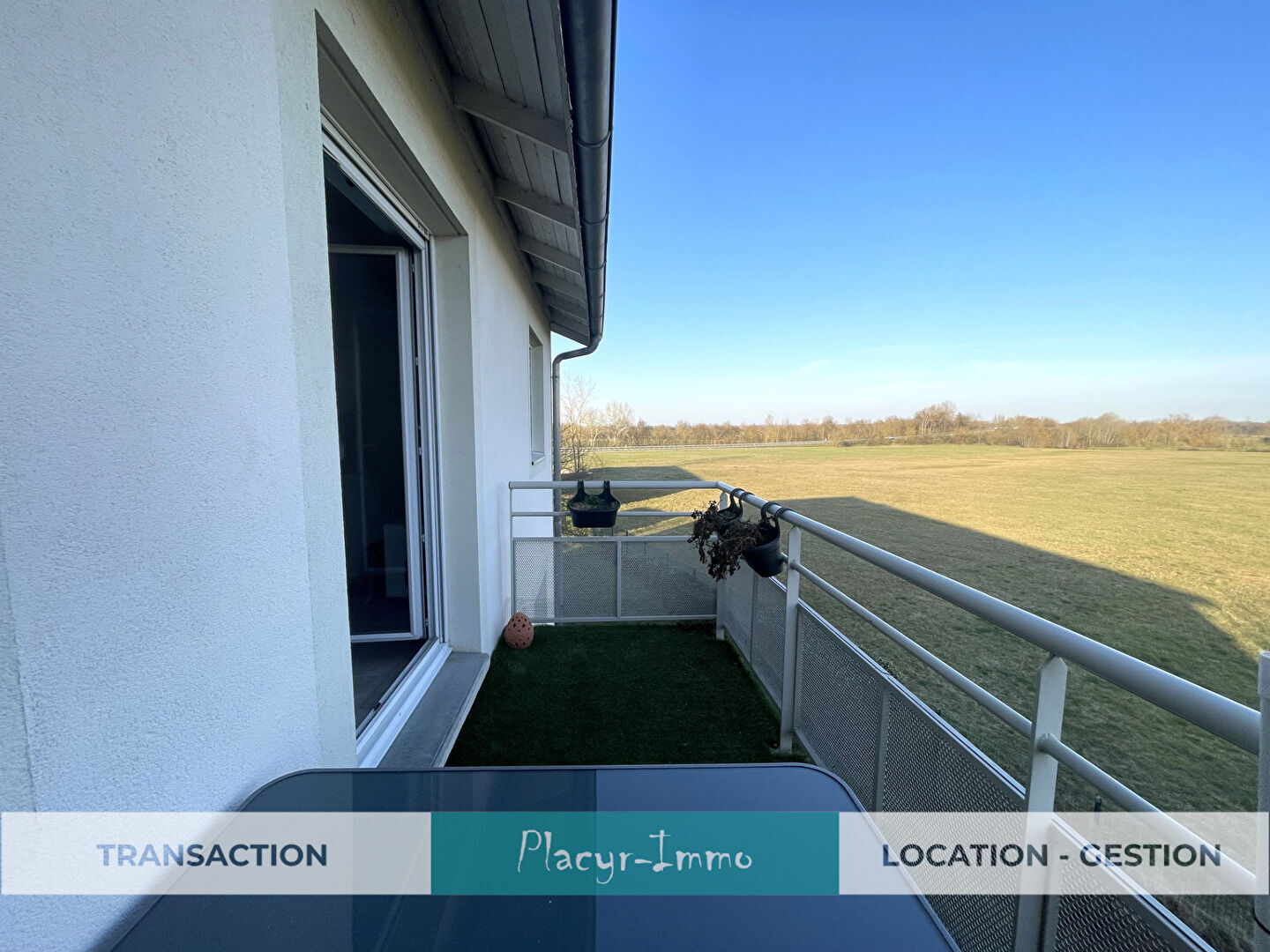 Appartement vendu loué Saint Laurent Sur Saone 2 pièce(s) 47.79 m2